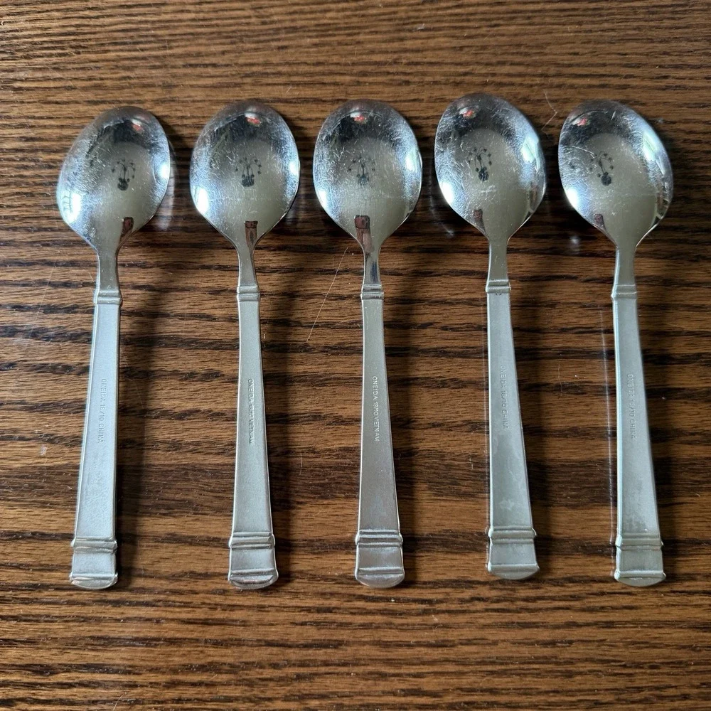 Oneida Stainless Steel Tiramisu Teaspoons 6 3/8